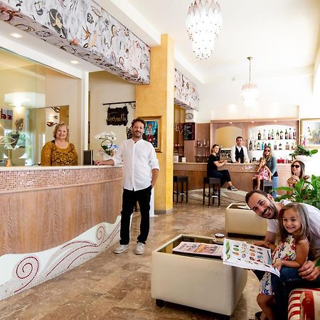 Hotel Splendid Gatteo a Mare Esterno foto
