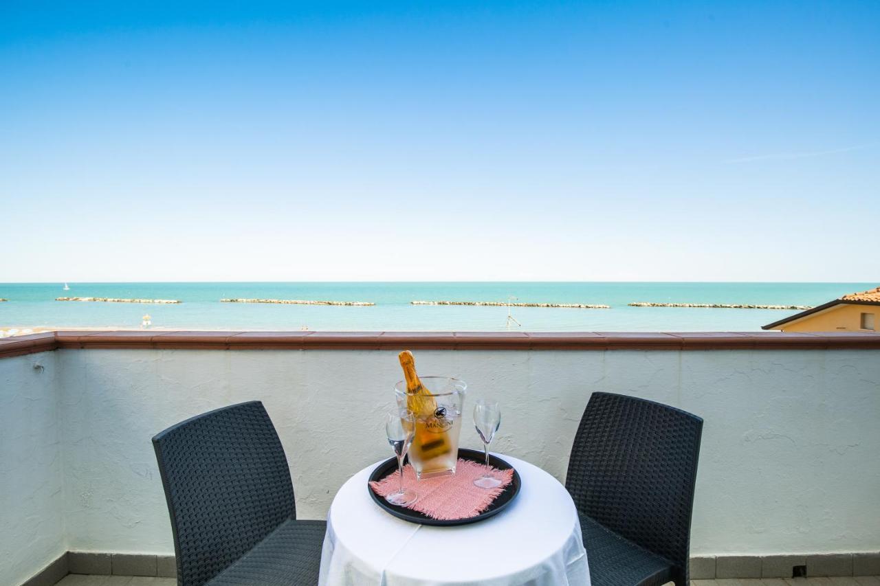 Hotel Splendid Gatteo a Mare Esterno foto