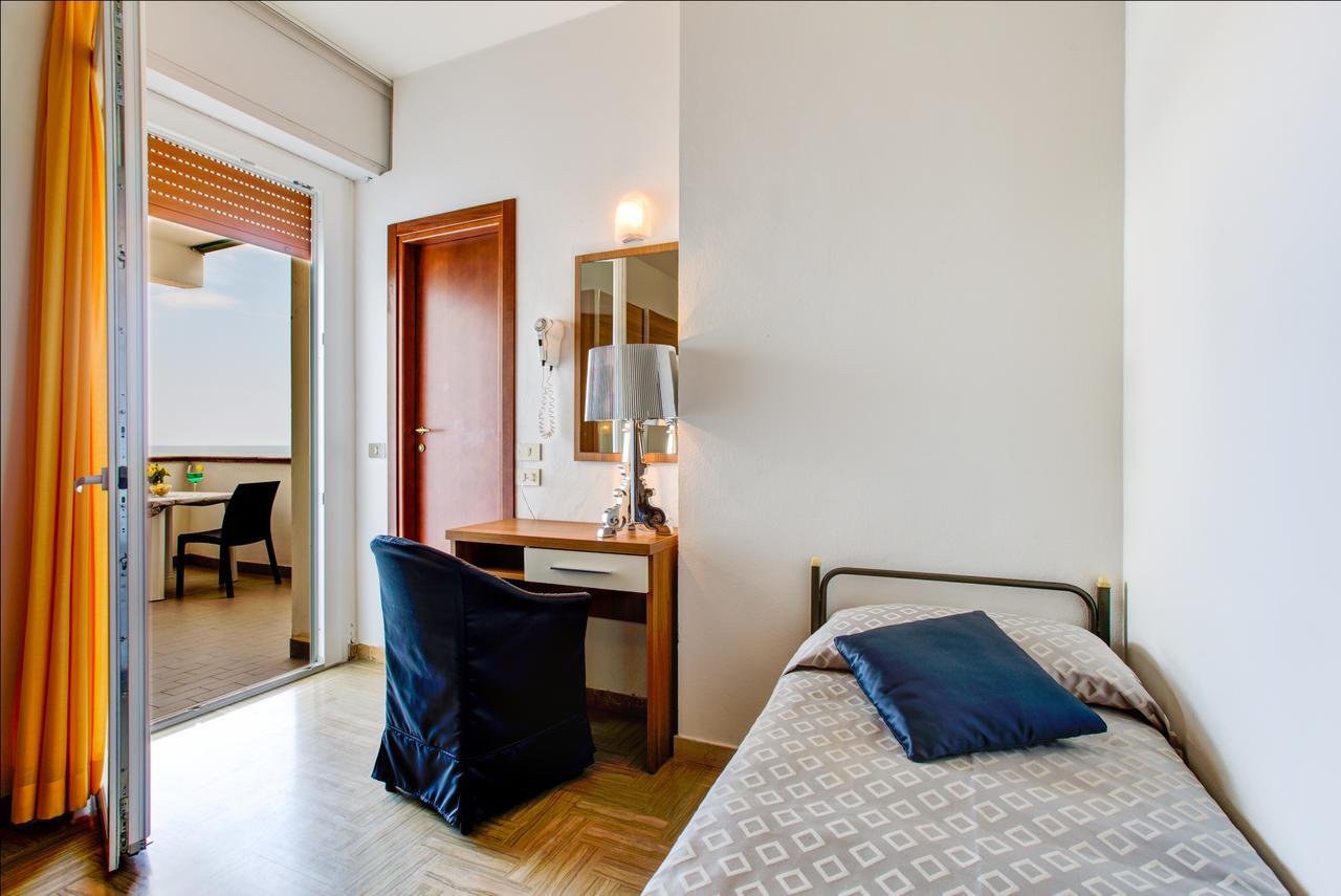 Hotel Splendid Gatteo a Mare Esterno foto