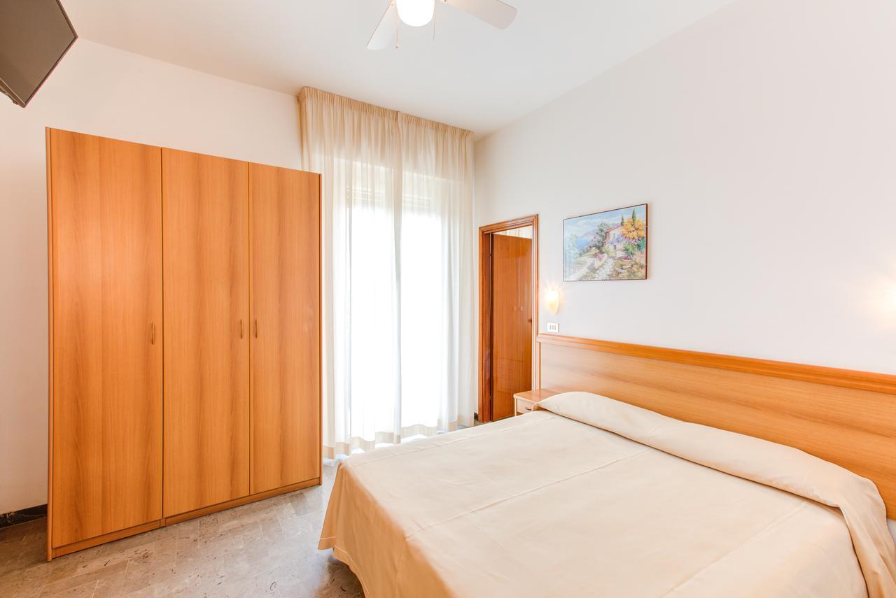 Hotel Splendid Gatteo a Mare Esterno foto