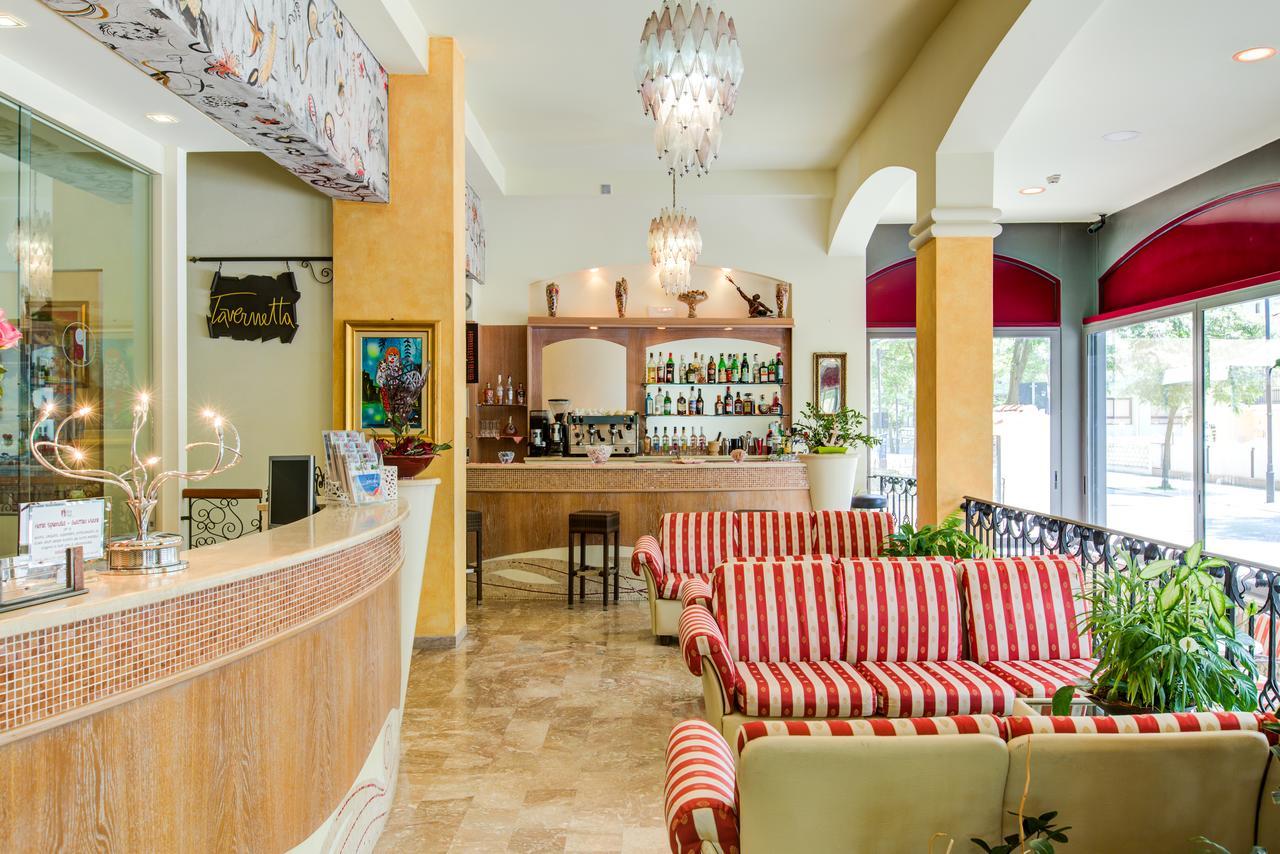 Hotel Splendid Gatteo a Mare Esterno foto